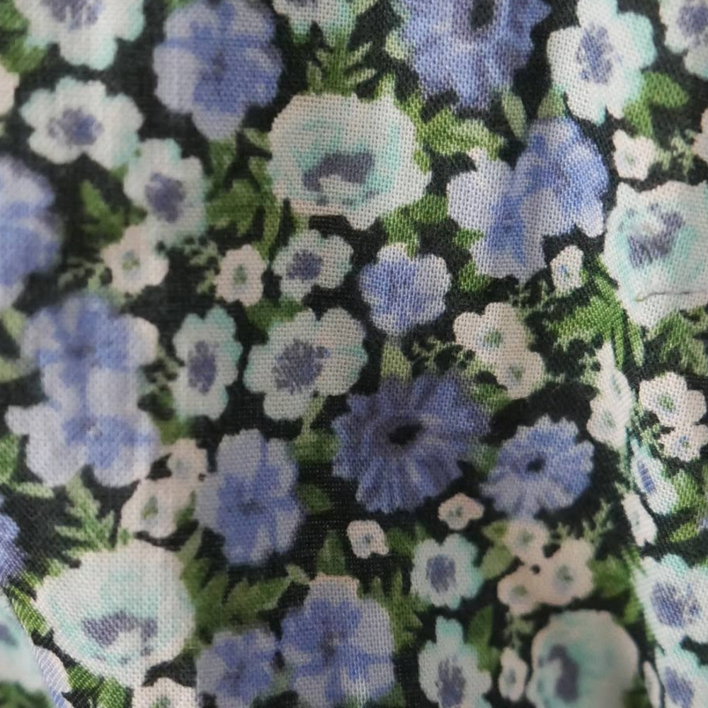 Tommy Hilfiger Blue Floral Cropped Cotton Hoodie Size Medium EUC - Picture 8 of 9